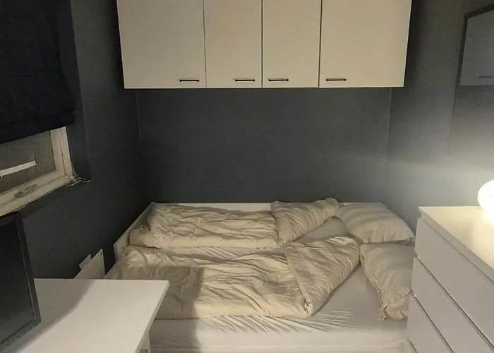 2 Bedroom In Mellomvegen Panorama 아파트 트롬쇠